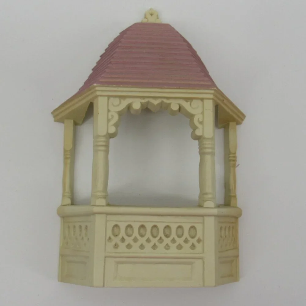 Vintage 80s Pair of Gazebos – Burwood for Homco Plastic Wall Hanging w/Flowers